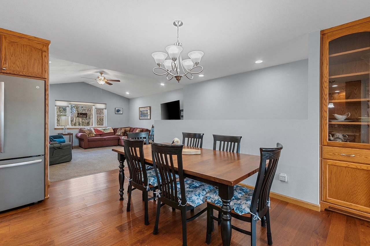 209 Ridgewood Drive Gillett, WI 54124 - Photo 7 of 29