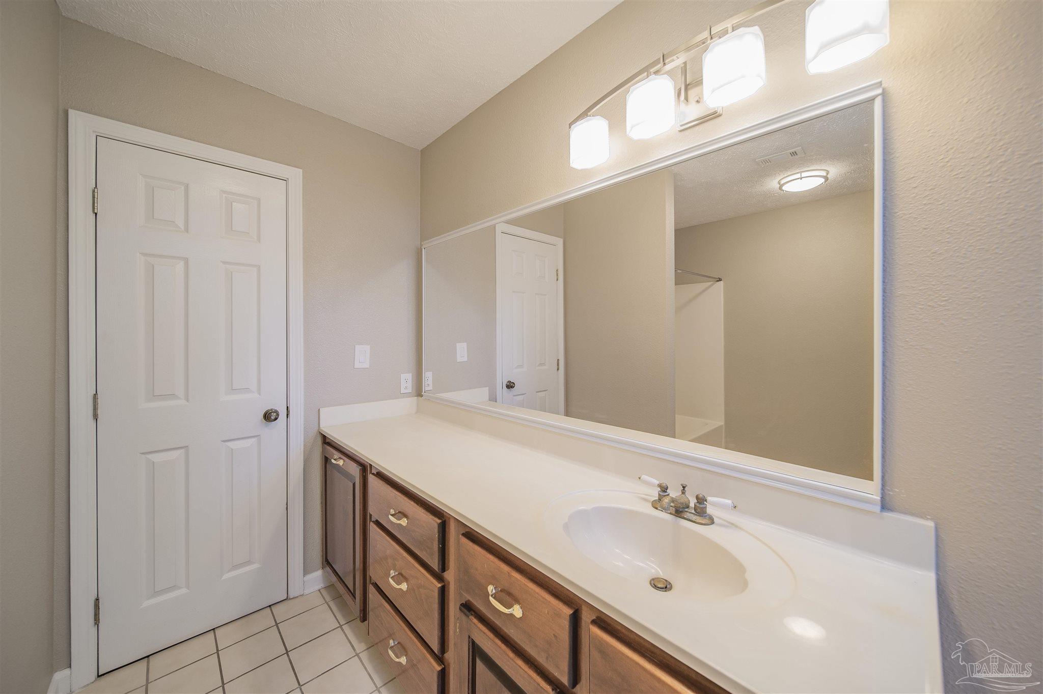 379 Tara Road Cantonment, FL 32533 - Photo 35 of 50 Gallery Image 35