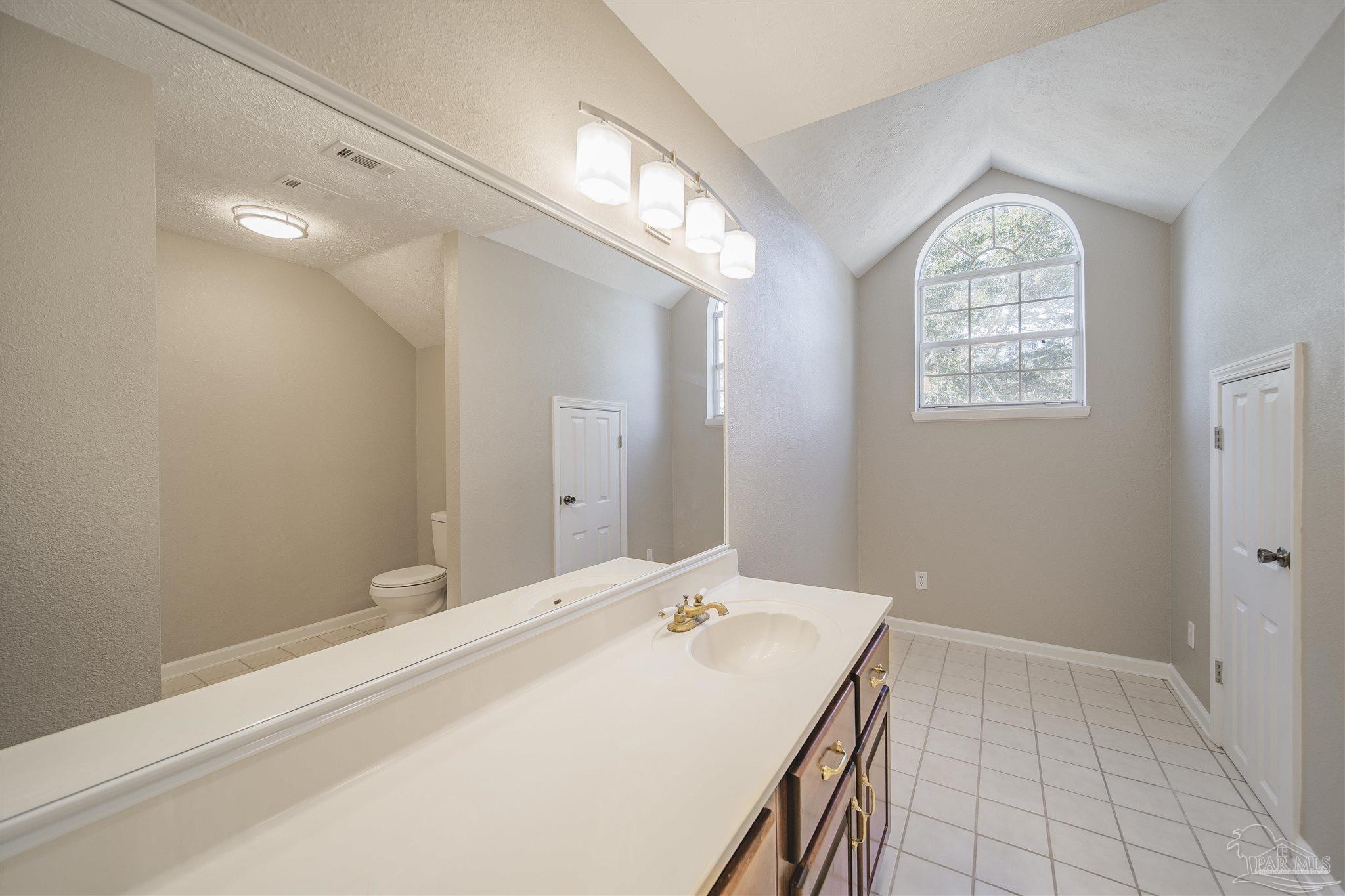 379 Tara Road Cantonment, FL 32533 - Photo 36 of 50 Gallery Image 36
