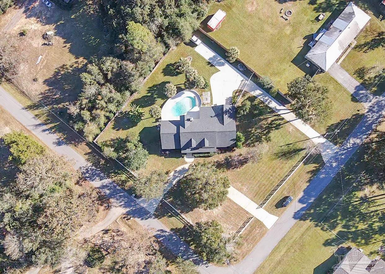 379 Tara Road Cantonment, FL 32533 - Photo 47 of 50 Gallery Image 47