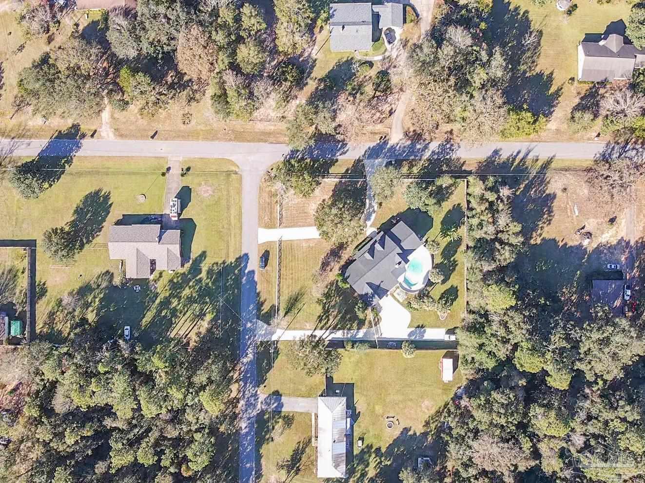 379 Tara Road Cantonment, FL 32533 - Photo 49 of 50 Gallery Image 49