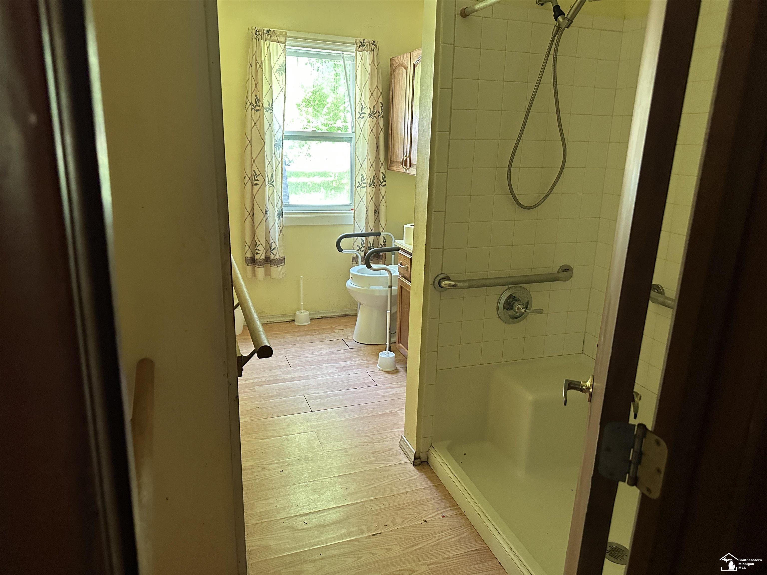 3540 West Temperance Road Lambertville, MI 48144 - Photo 15 of 20 50175286-a637f9c8-0f1e-4c30-a0d9-f377b6b0f899.JPG