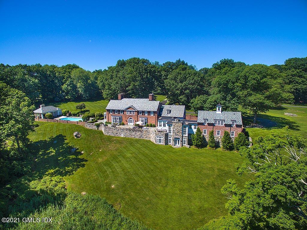 200 Clapboard Ridge Road Greenwich, CT 06831 - Photo 45 of 55 Privacy but convenience