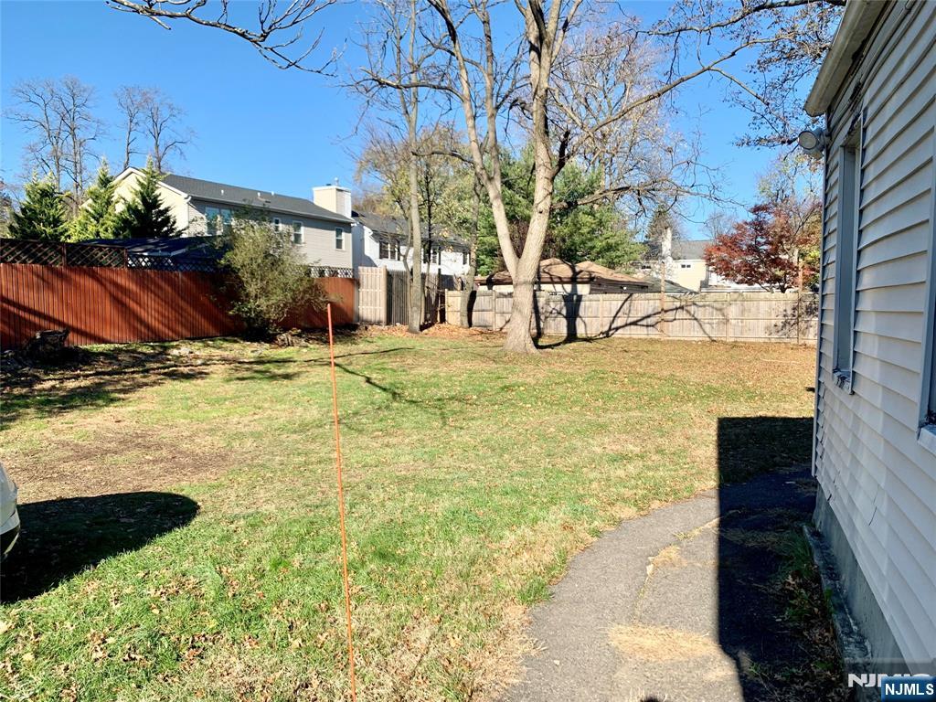 390-apt 5 Orange Road, Unit 5 Montclair, NJ 07042 - Photo 7 of 8