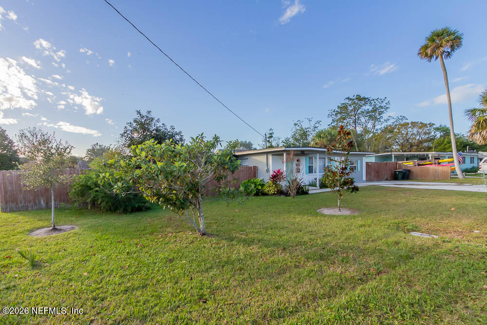 402 Skate Road Atlantic Beach, FL 32233 - Photo 6 of 7 20241218_skate_rd_0482