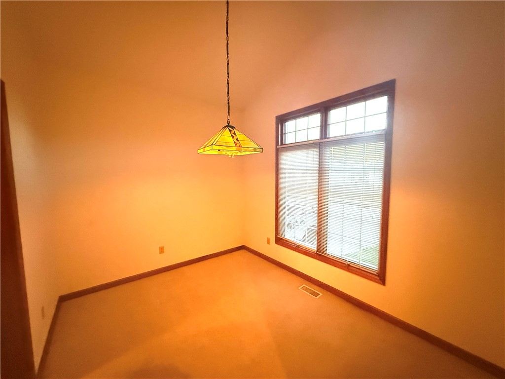 1378 Masters Lane Decatur, IL 62521 - Photo 6 of 22