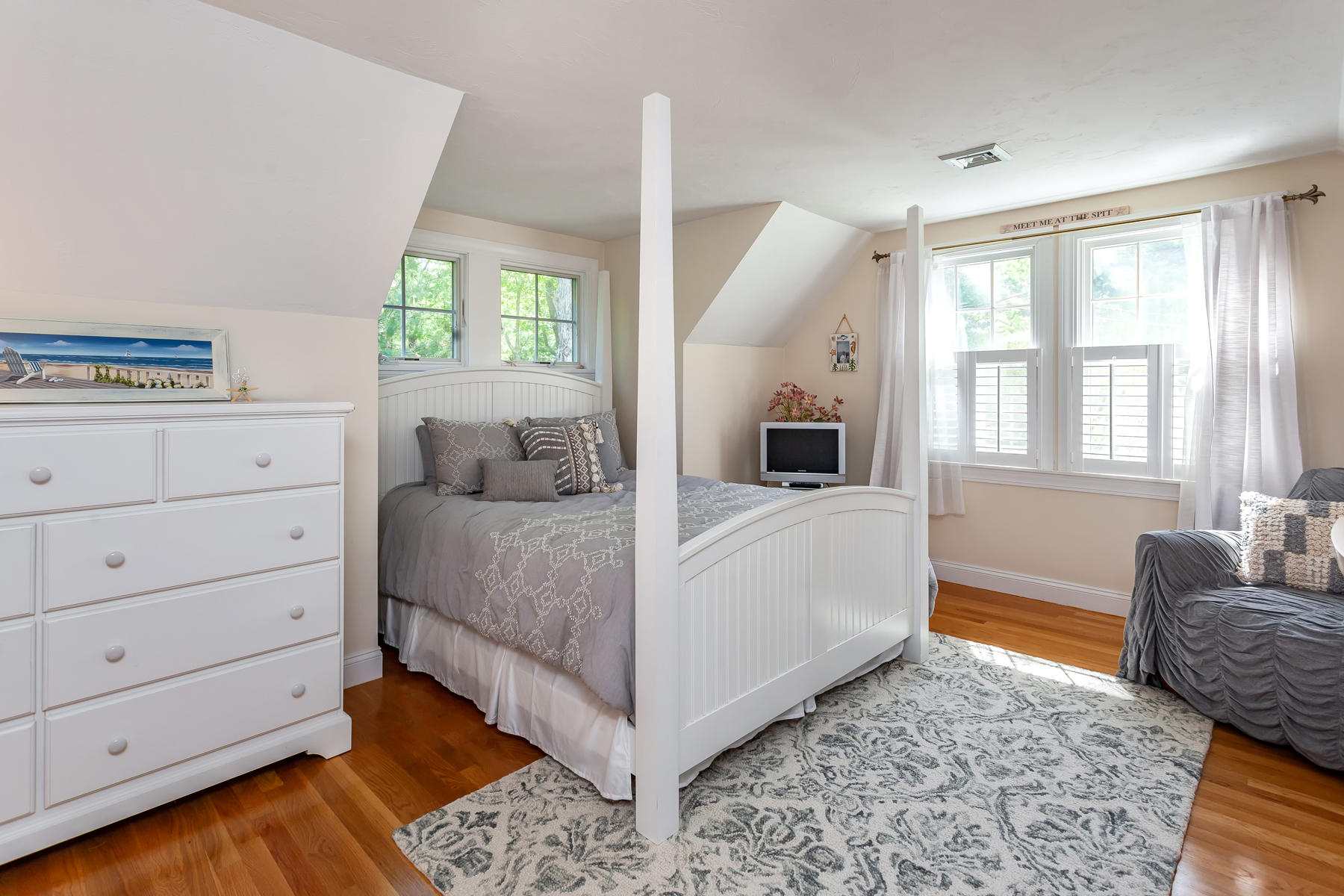 10 Wading Place Road Mashpee, MA 02649 - Photo 16 of 30 024_10WadingPlace_06042019