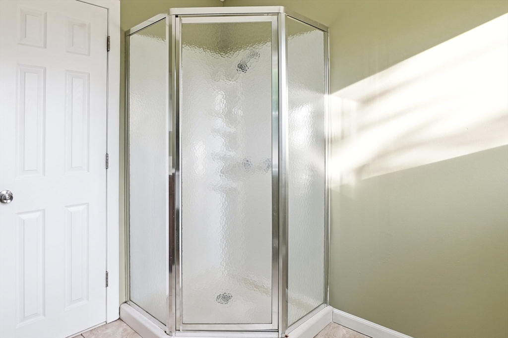 23 Lexington Street, Unit 1 Fall River, MA 02723 - Photo 32 of 36