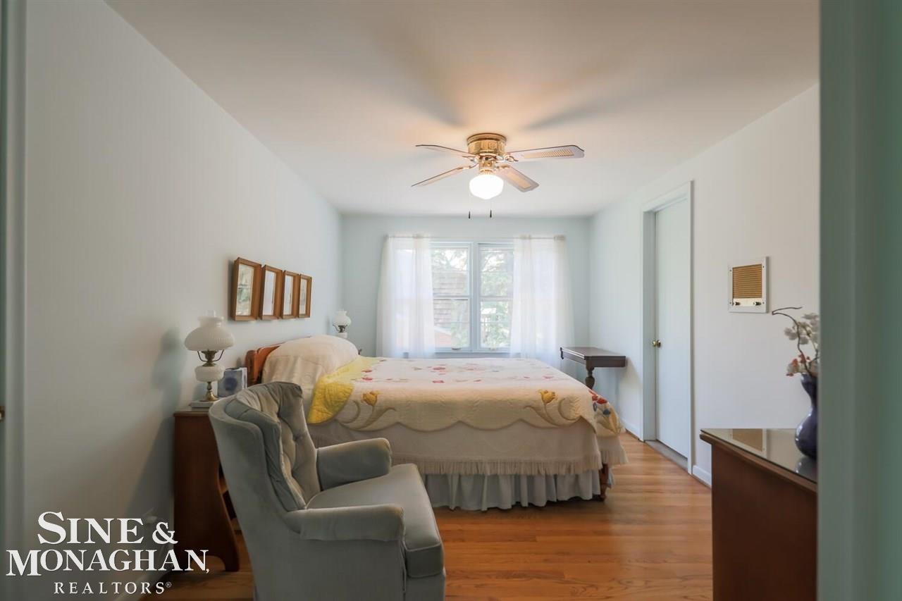 496 Deeplands Road Grosse Pointe, MI 48236 - Photo 30 of 37 50045640-29.JPG