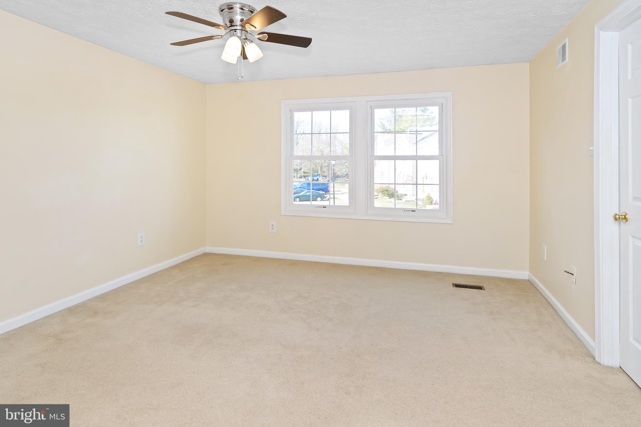 2 Ashmill Court Nottingham, MD 21236 - Photo 6 of 19