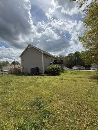 $219,999 | 141 Scarlett Pl Drive, Bowdon, GA 30108