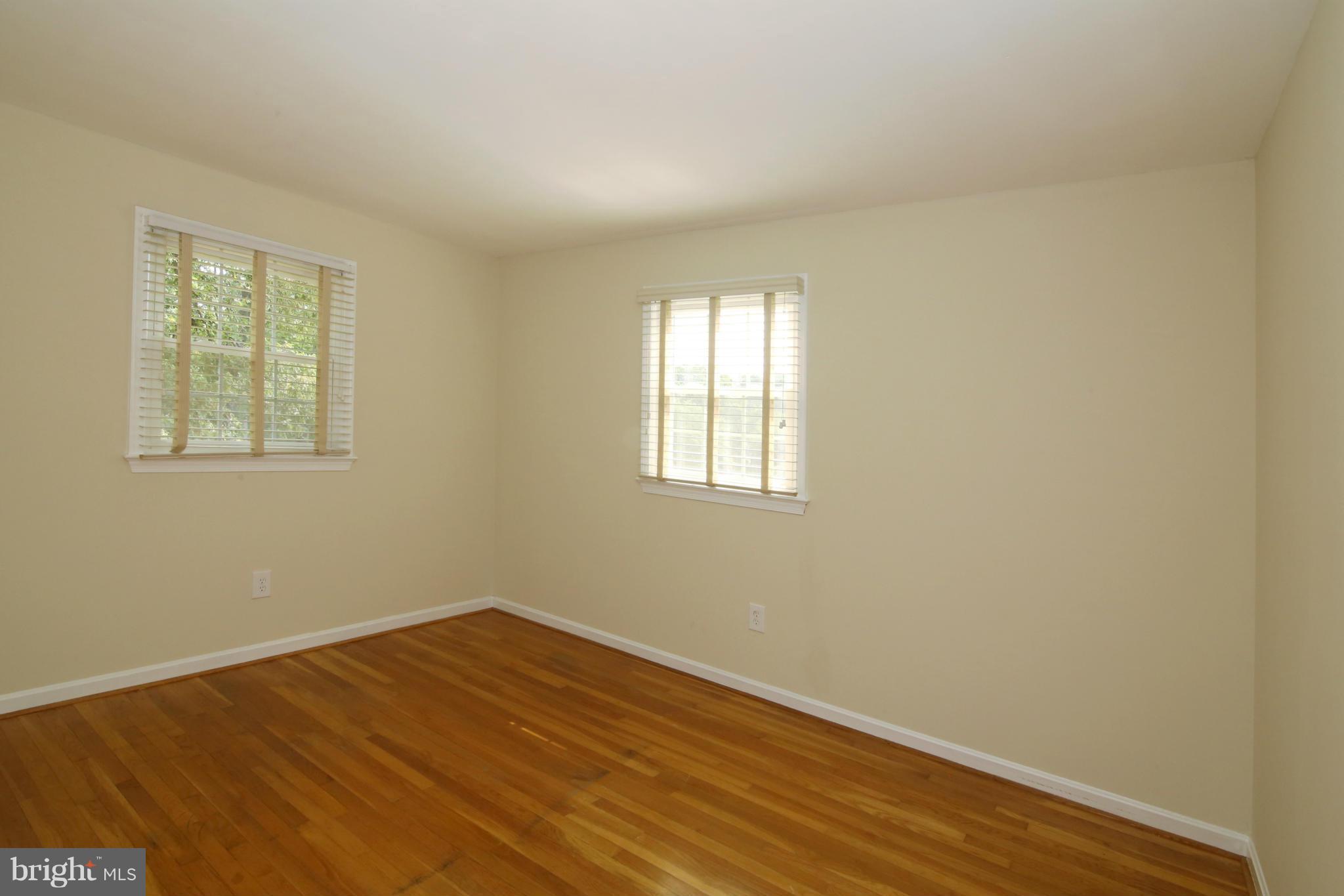6705 Red Jacket Road Springfield, VA 22152 - Photo 21 of 30 Bedroom #4