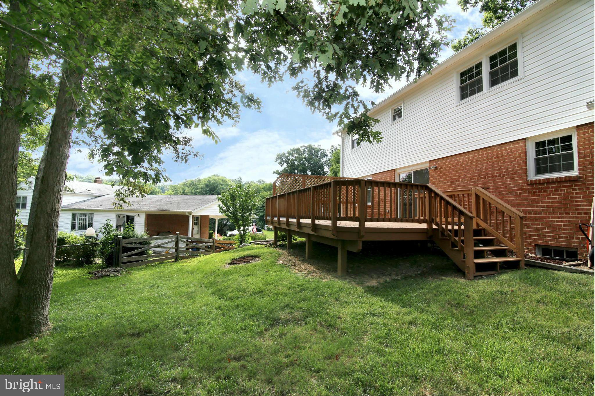 6705 Red Jacket Road Springfield, VA 22152 - Photo 25 of 30 Backyard