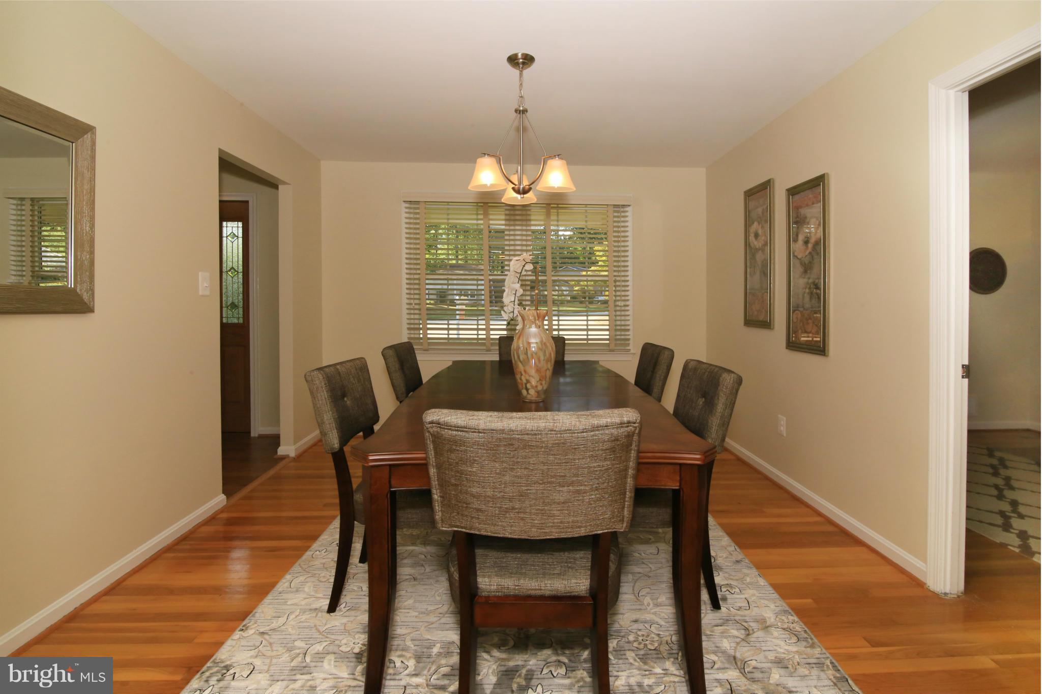 6705 Red Jacket Road Springfield, VA 22152 - Photo 9 of 30 Dining Room