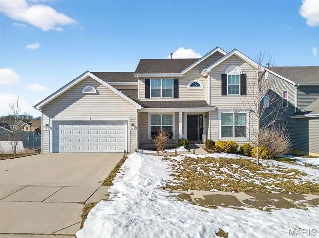 $475,000 | 169 Hidden Bluffs Drive, Lake St. Louis, MO 63367