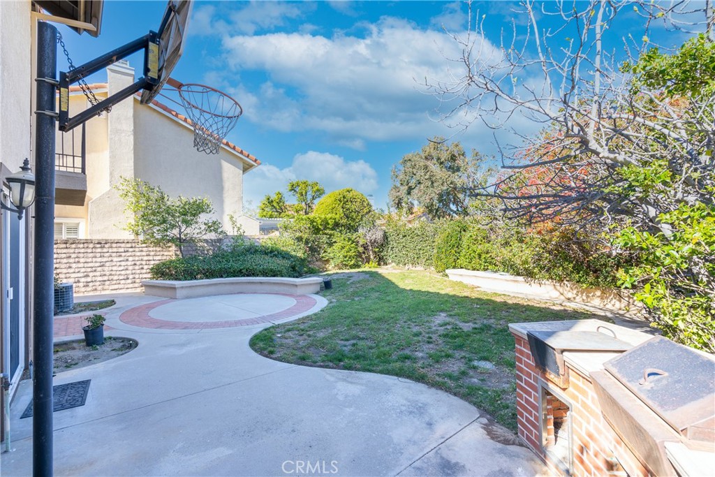 19915 Lisa Lane Porter Ranch, CA 91326 - Photo 39 of 40 Gallery Image 39