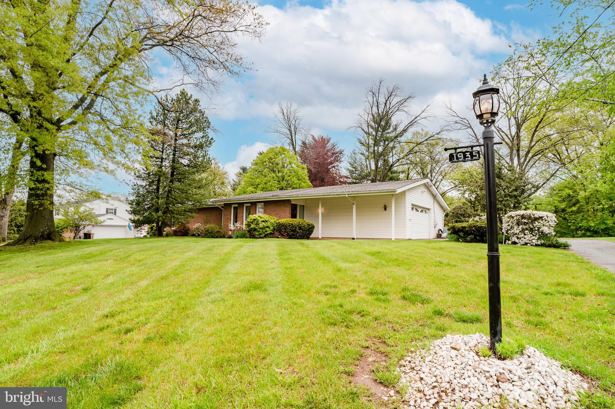 1935 Brandon Road, Norristown, PA 19403 Compass