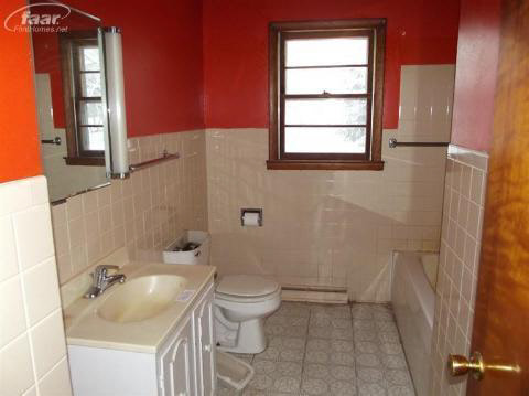 424 North State Road Owosso, MI 48867 - Photo 15 of 18 20125486-14.JPG