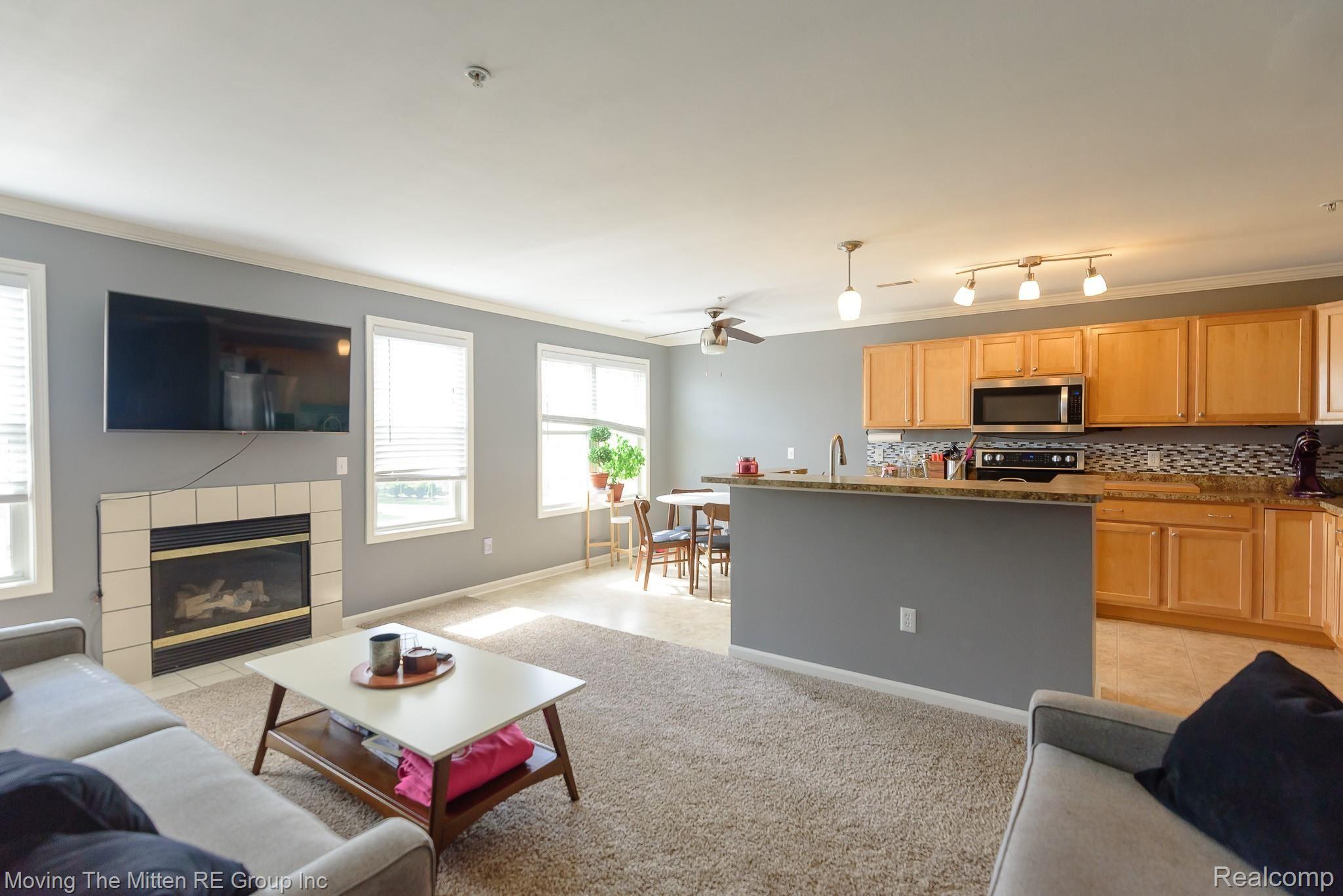 50139 Harding Street Canton, MI 48188 - Photo 5 of 40 MTM_50139_harding-28.jpg