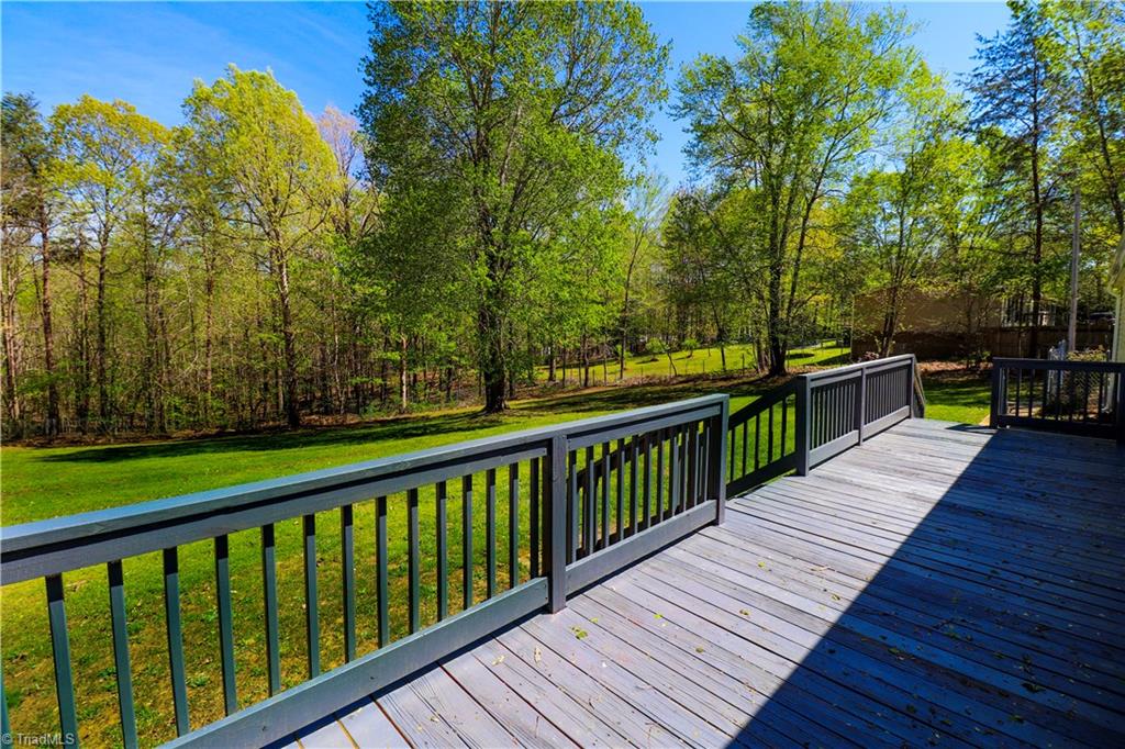 367 Smothers Road Madison, NC 27025 - Photo 3 of 30