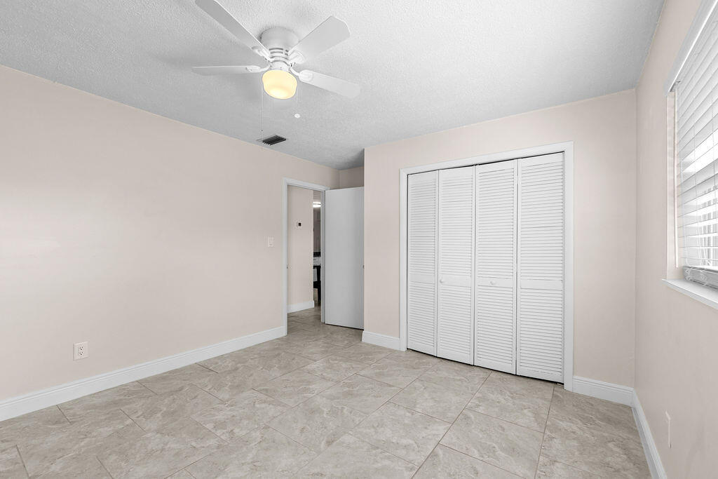 722 Granada Street, Unit A Fort Pierce, FL 34949 - Photo 18 of 54 428A5140