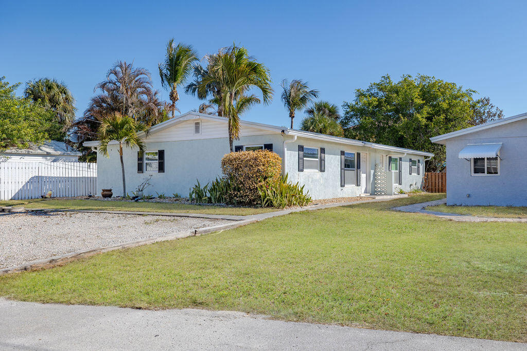 722 Granada Street, Unit A Fort Pierce, FL 34949 - Photo 22 of 54 428A5064-Edit