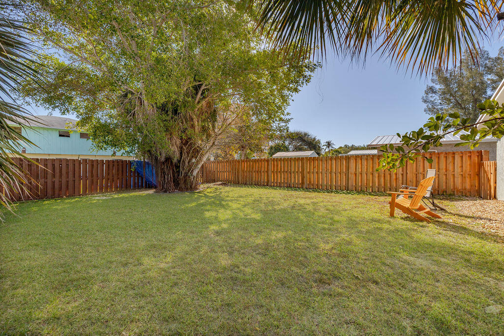 722 Granada Street, Unit A Fort Pierce, FL 34949 - Photo 37 of 54 428A5075-Edit