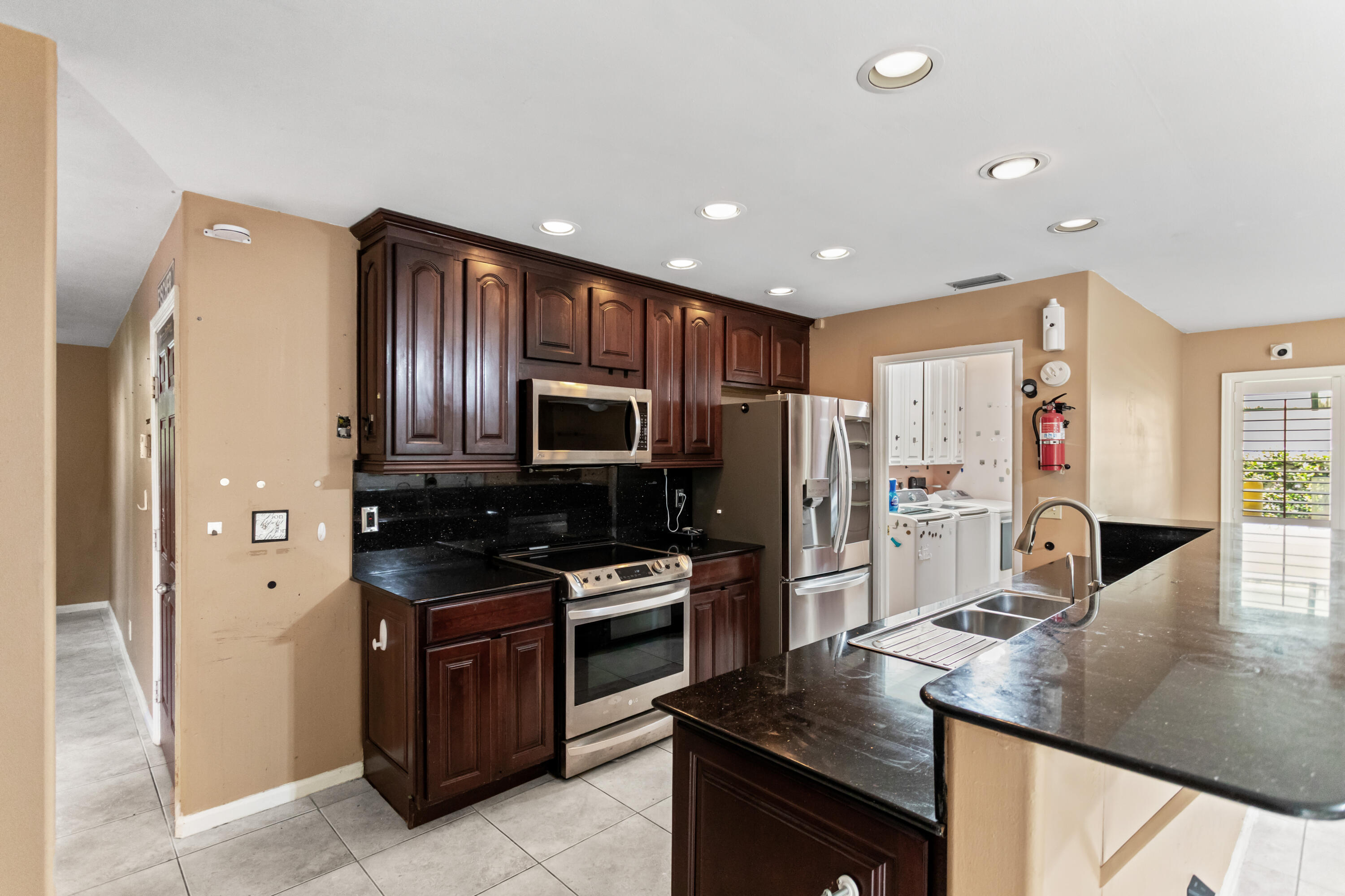 330 Prairie Rose Lane Boca Raton, FL 33487 - Photo 64 of 72 585A2619