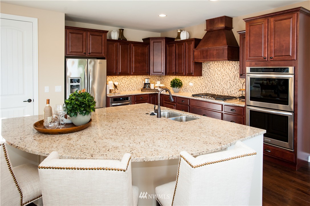 19307 58th Avenue Southeast, Unit 18 Bothell, WA 98012 - Photo 3 of 13 Gallery Image 3