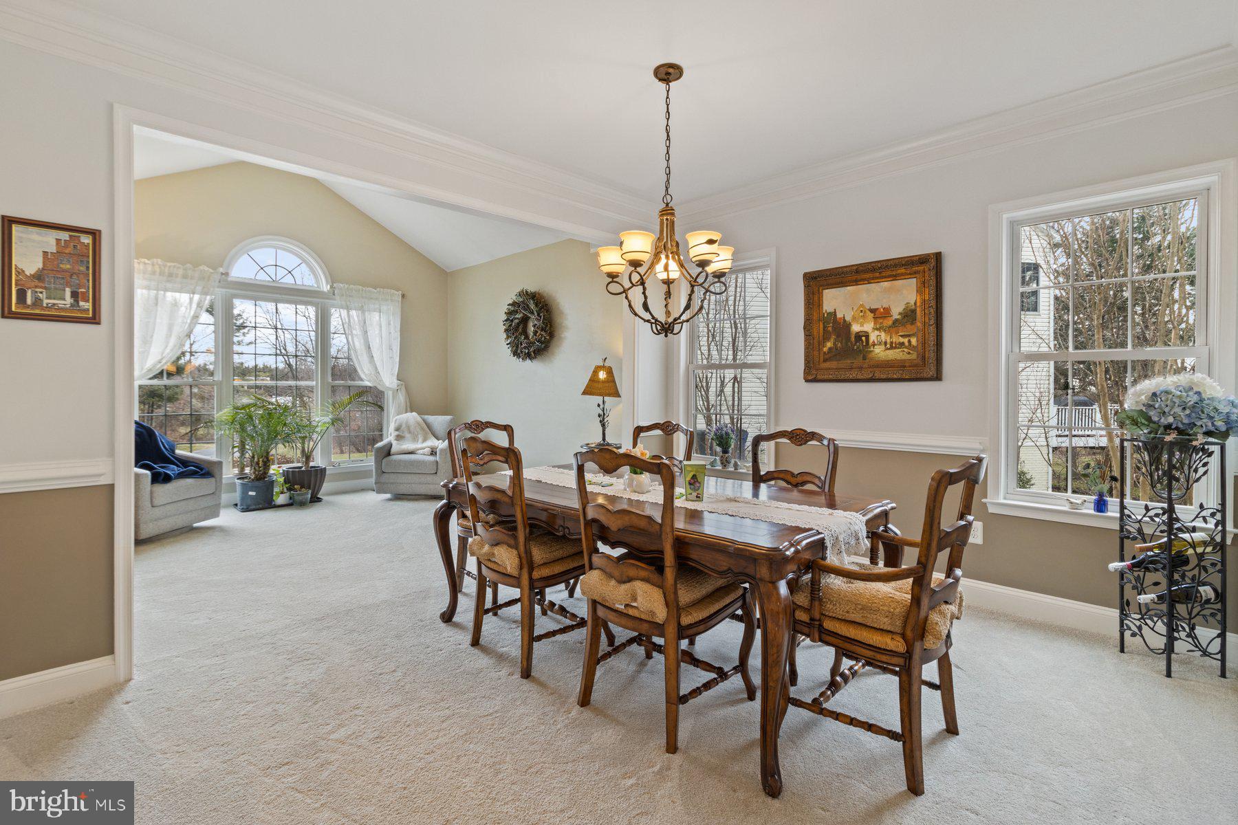 5662 Waterloo Road Columbia, MD 21045 - Photo 6 of 49 dining room