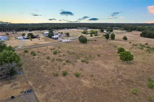 $495,000 | 318 Wildbird Lane, Axtell, TX 76624