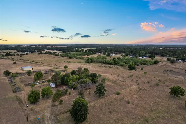$495,000 | 318 Wildbird Lane, Axtell, TX 76624