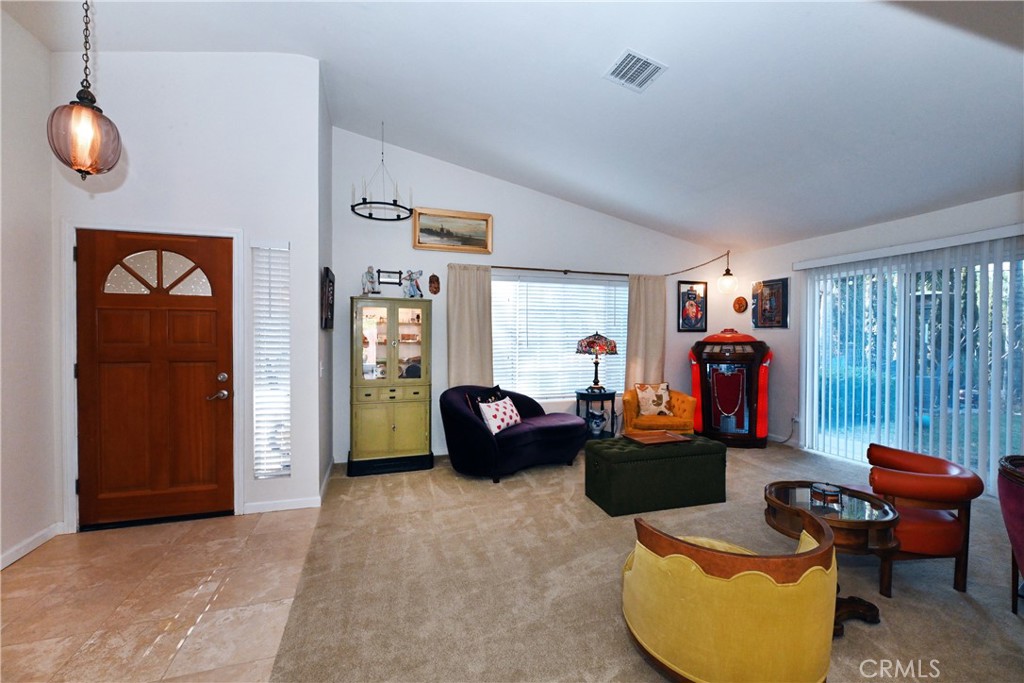 17371 Mockingbird Canyon Road Riverside, CA 92504 - Photo 66 of 73 Living Room