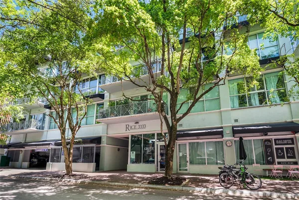 $8,500 | 3333 Rice Street, Unit 301, Miami, FL 33133