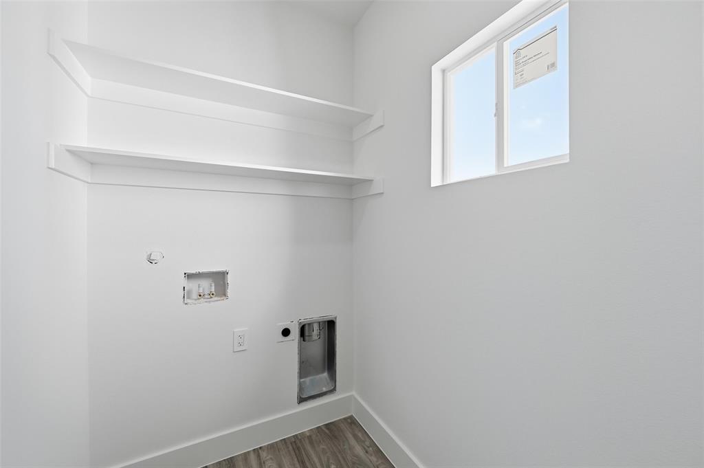 2618 Gooch Street Dallas, TX 75241 - Photo 22 of 28 a view of an empty room