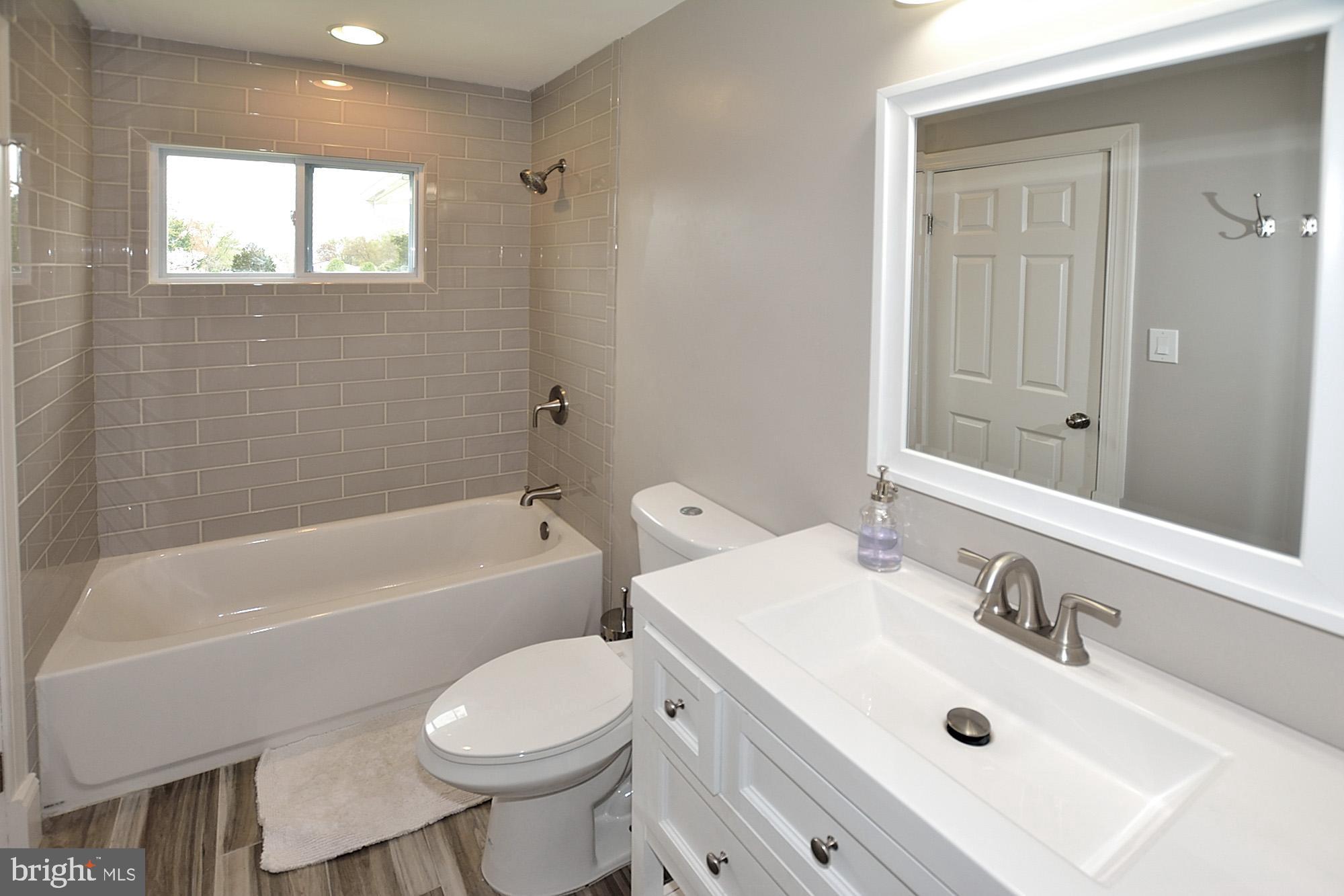 227 West Ash Road Sterling, VA 20164 - Photo 20 of 39 Gallery Image 20
