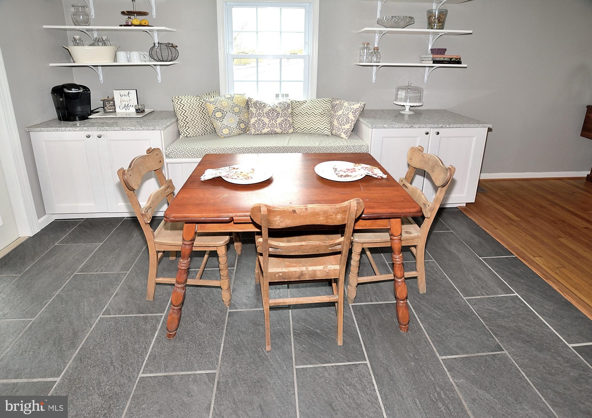 227 West Ash Road Sterling, VA 20164 - Photo 8 of 39 Gallery Image 8