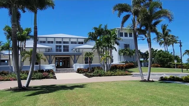 $749,000 | 343 Compass Point Drive, Unit 201, Bradenton, FL 34209