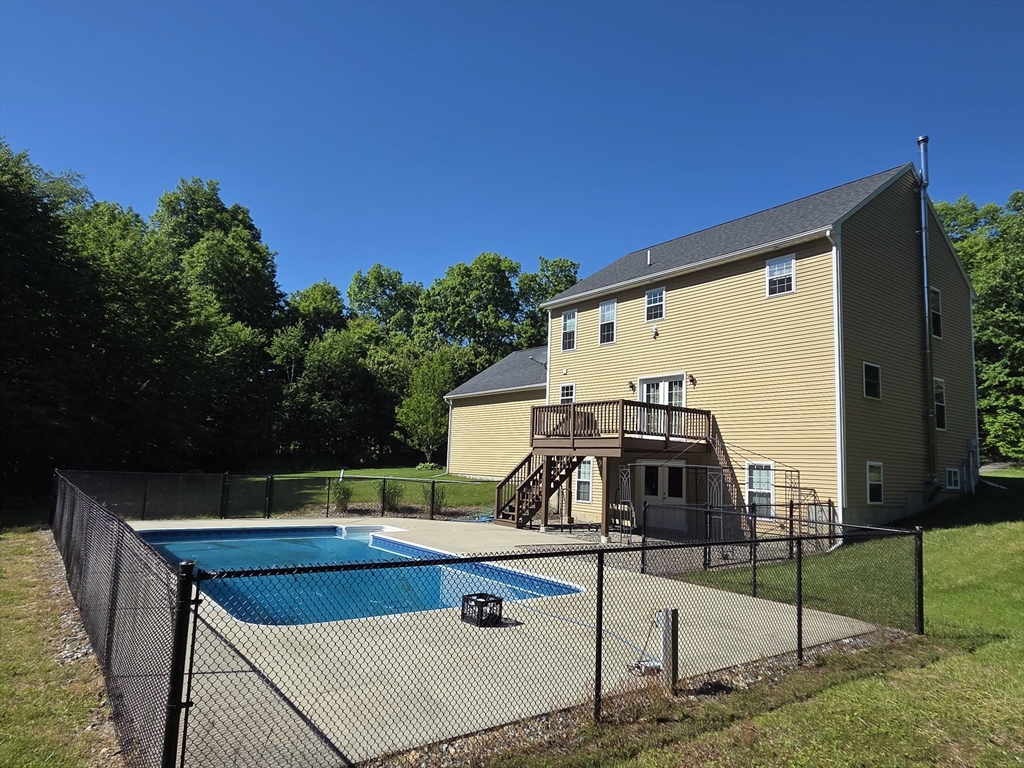 1026 Worcester Road New Braintree, MA 01531 - Photo 21 of 21