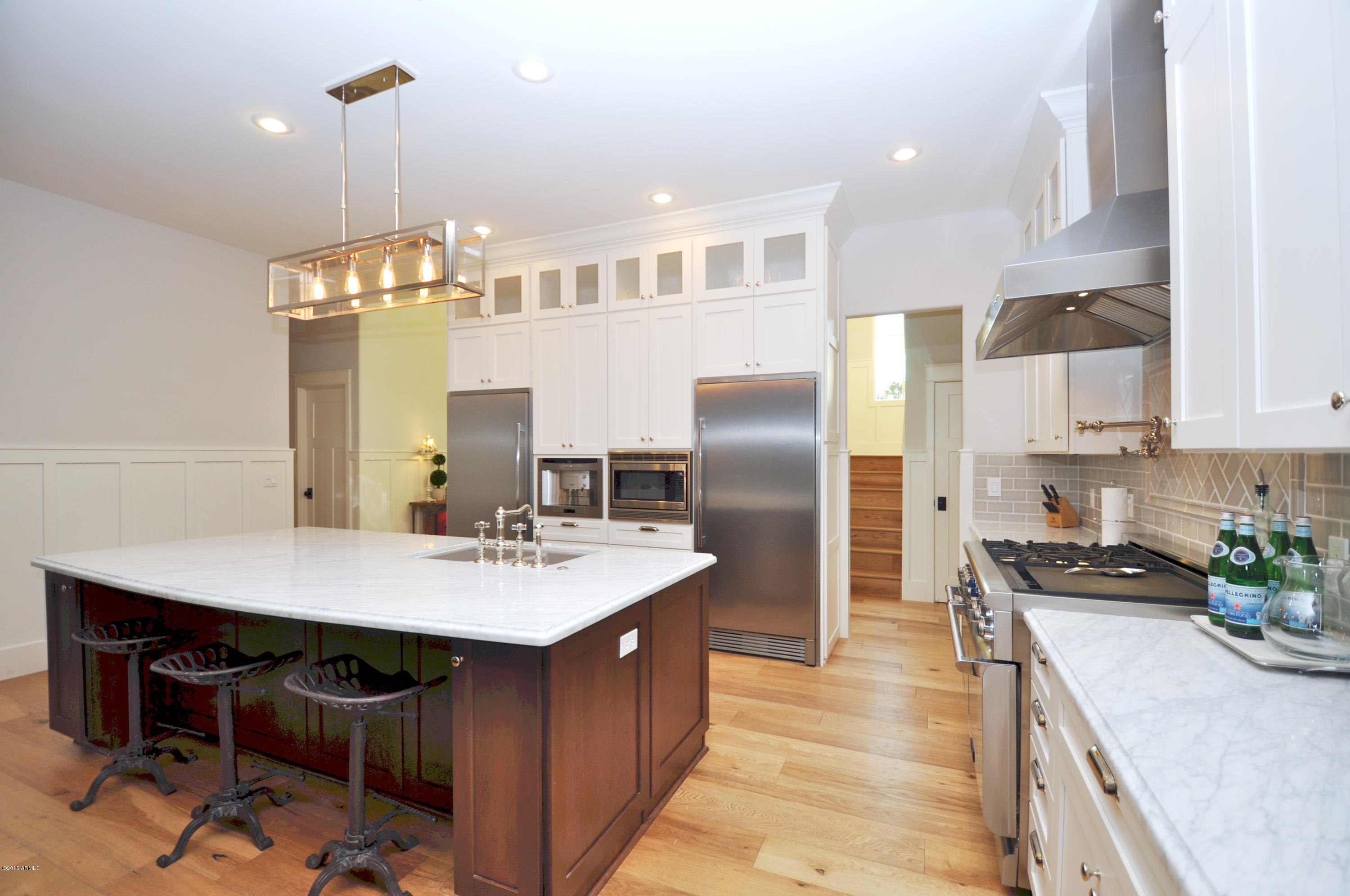 4115 North 57th Street Phoenix, AZ 85018 - Photo 5 of 51 DSC_0882
