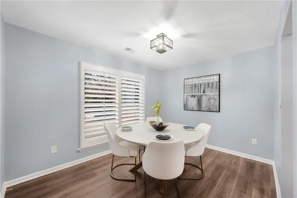 $525,000 | 860 Waterbrook Court, Roswell, GA 30076