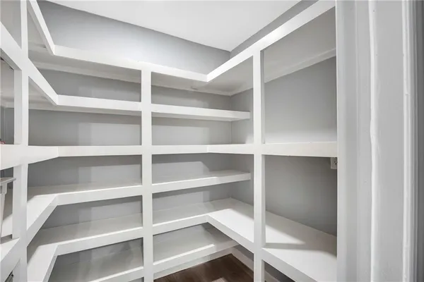 $525,000 | 860 Waterbrook Court, Roswell, GA 30076