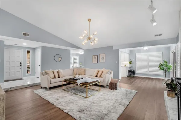 $525,000 | 860 Waterbrook Court, Roswell, GA 30076