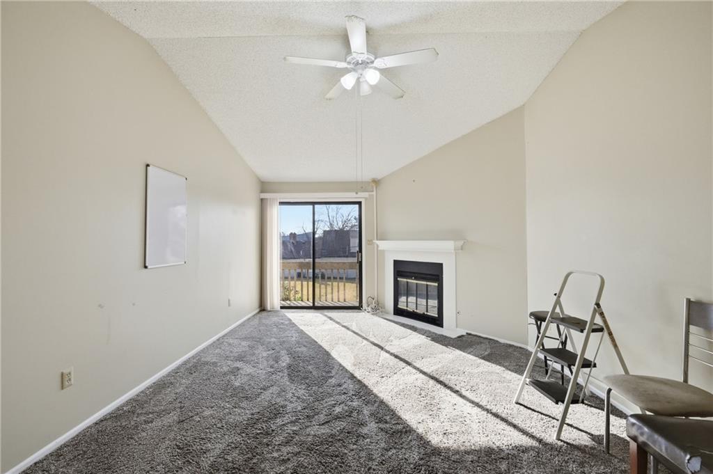 8139 Holmes Road, Unit 202 Kansas City, MO 64131 - Photo 8 of 15