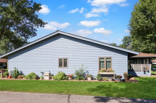 $239,900 | 2604 15th Street North, St. Cloud, MN 56303