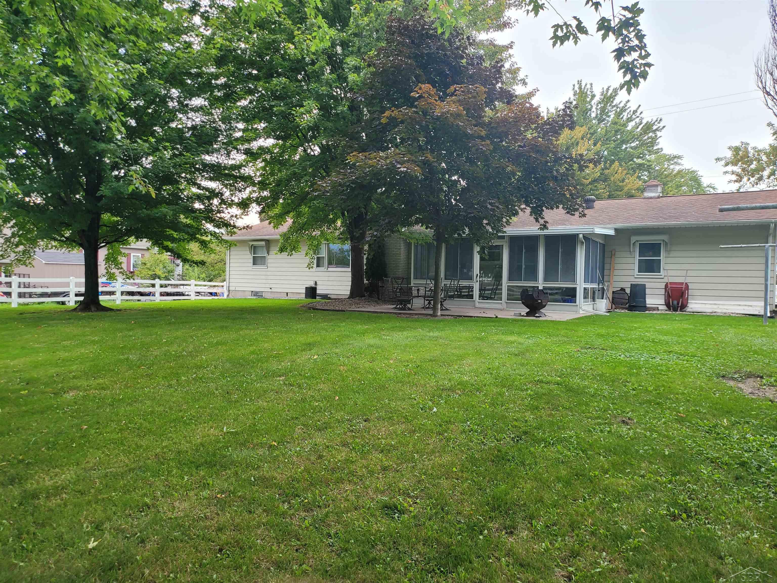 2106 Cass Avenue Road Bay City, MI 48708 - Photo 31 of 42 50091722-31.JPG