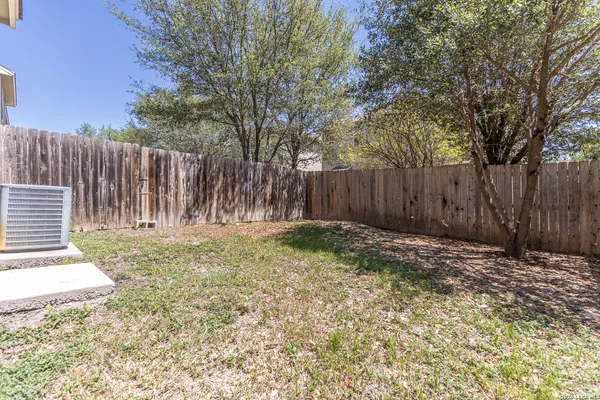 $1,300 | 5008 Flipper Drive, San Antonio, TX 78238