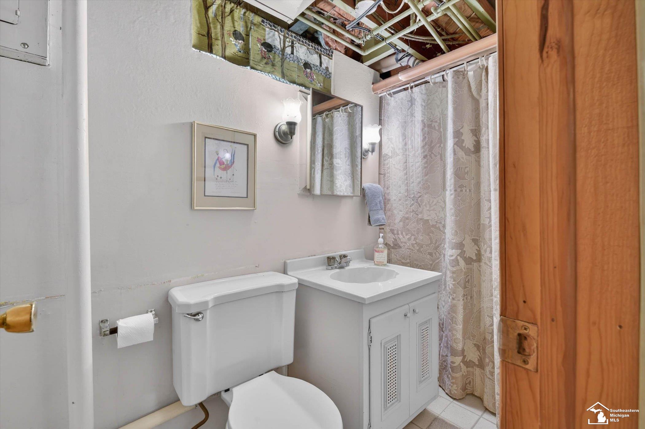 2604 Rochester Road, Unit 11 Royal Oak, MI 48073 - Photo 22 of 29