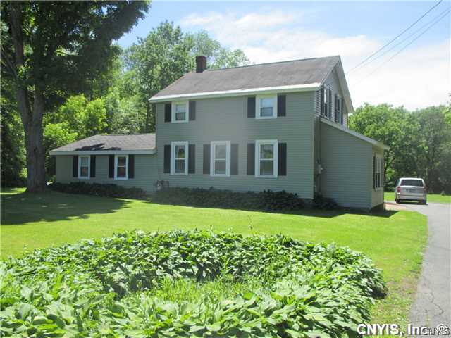 1270 County Rte 9 Volney, NY 13069 - Photo 1 of 1 Exterior Front Excellent Character and Appeal!
