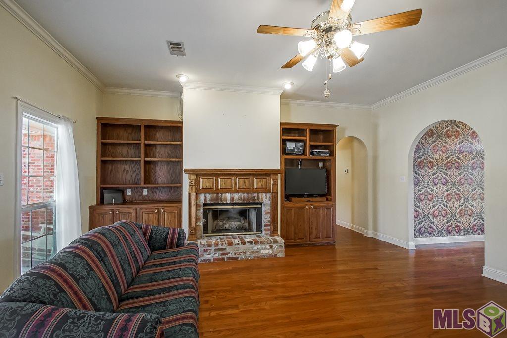39058 Babin Road Gonzales, LA 70737 - Photo 7 of 32 Gallery Image 7